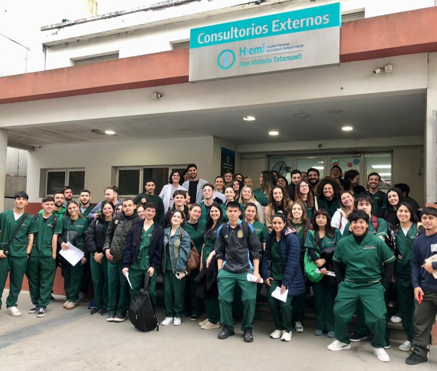 Los estudiantes realizaron la primera salida al territorio