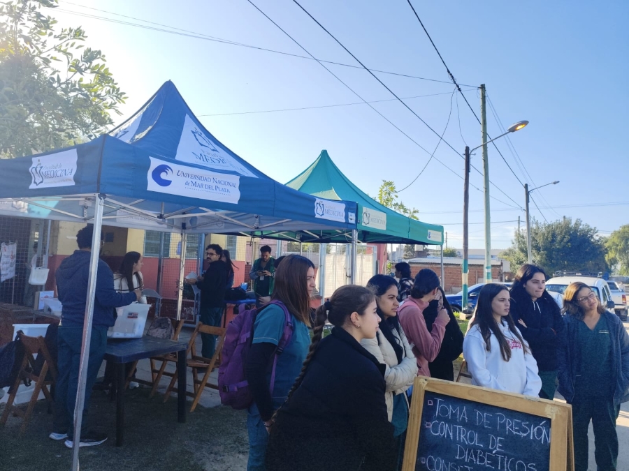 Carpa Promover Salud 2026